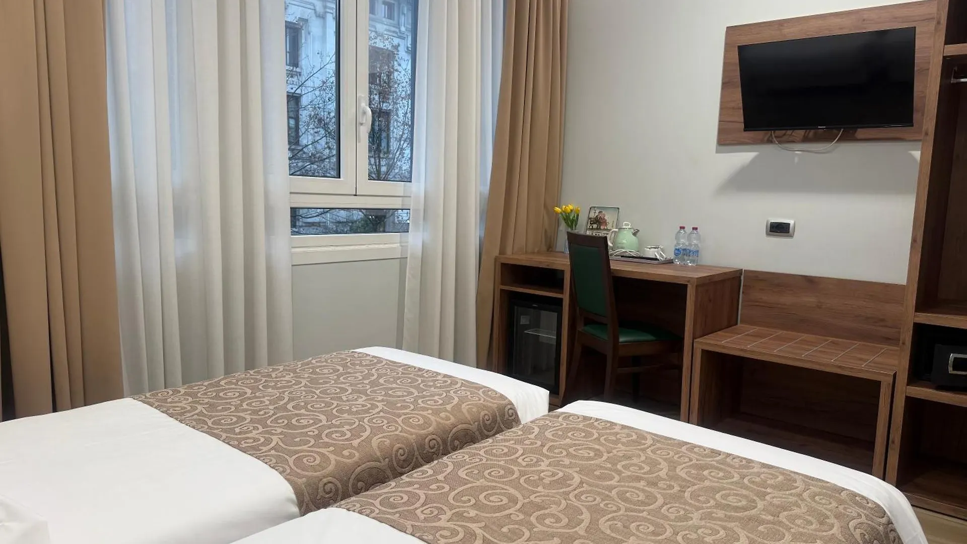 Hotel Central Station Mailand 3*,  Italien